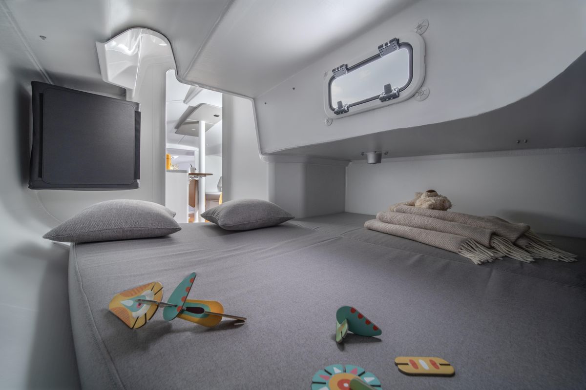 2026 Beneteau First 30