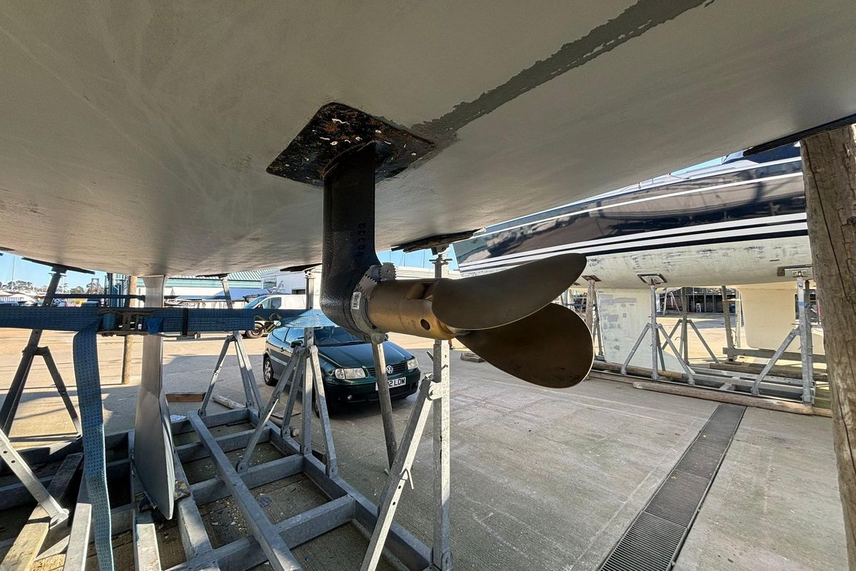 2014 Arcona 410 for sale in Southampton, Hampshire, United Kingdom 40 ft