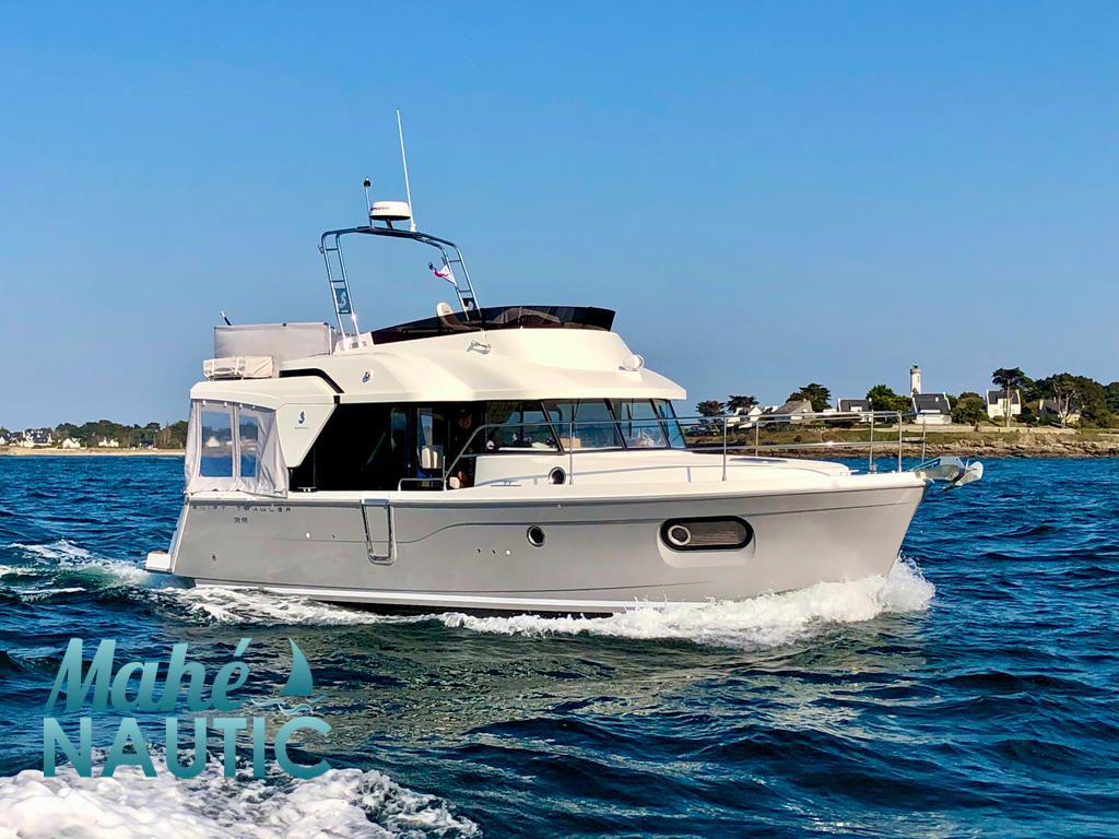 2018 Beneteau Swift Trawler 35 for sale in Bretagne, Vendée, France