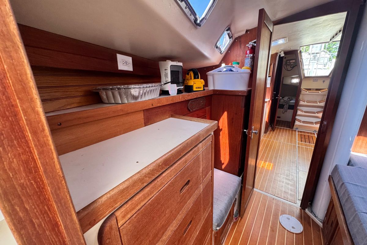 1990 Catalina 42 Mkii