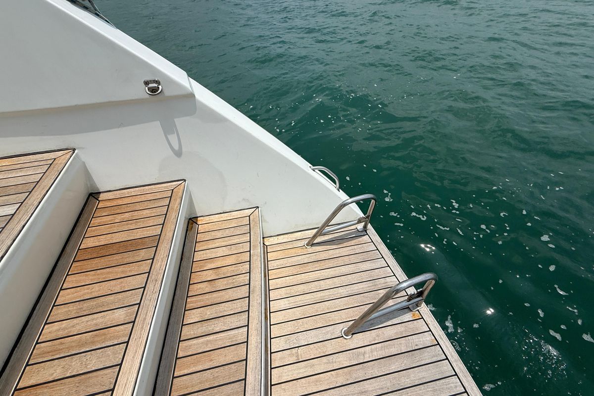 2011 Lagoon 620