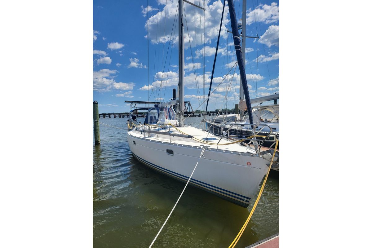 1993 Jeanneau Sun Odyssey 42.1