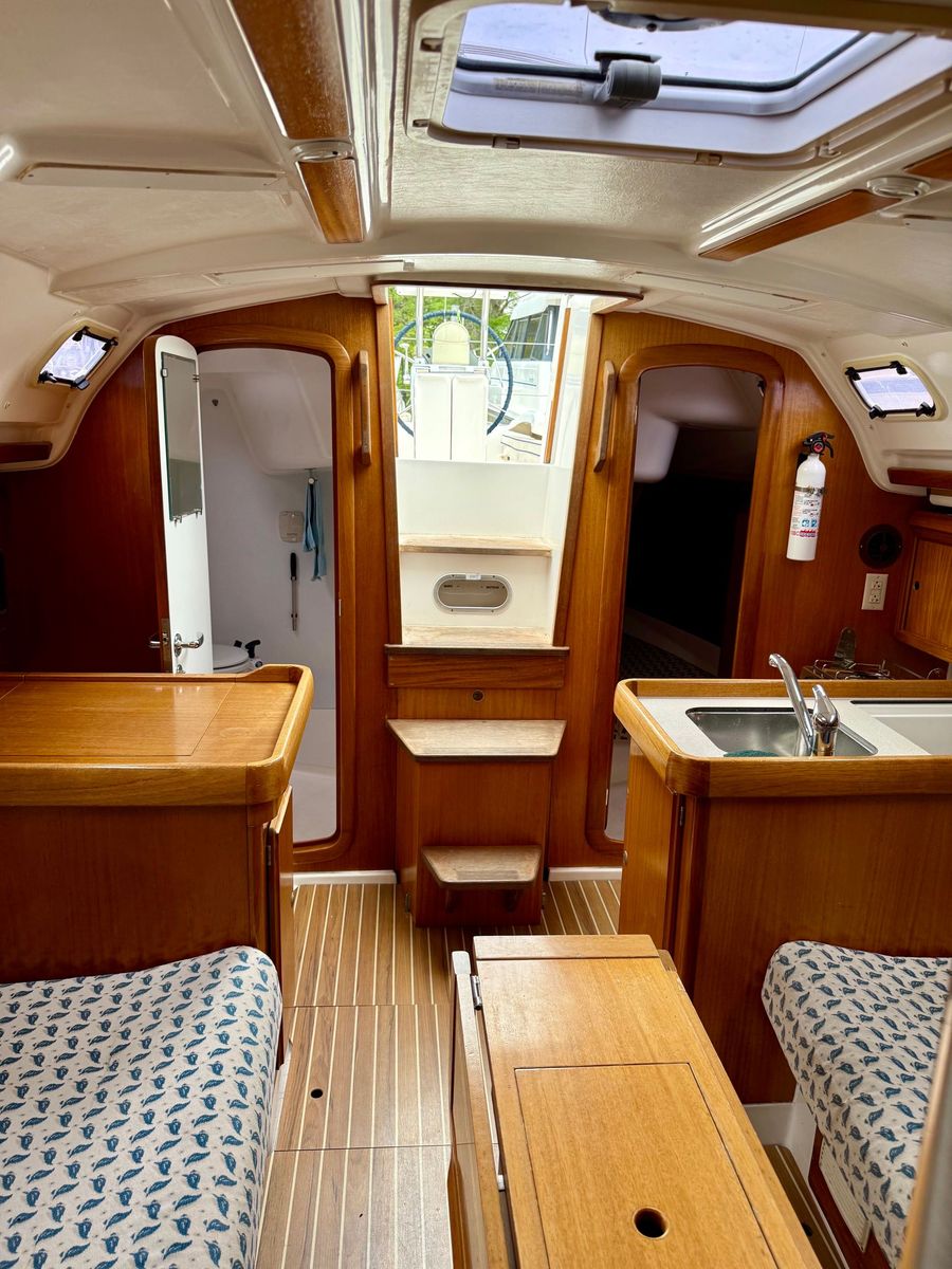 2000 Dufour 32 Classic
