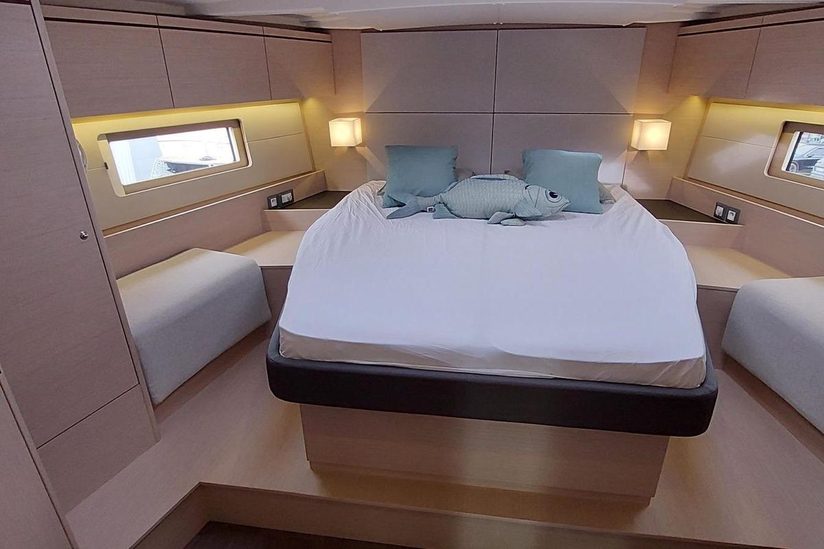 2023 Beneteau Oceanis 51.1