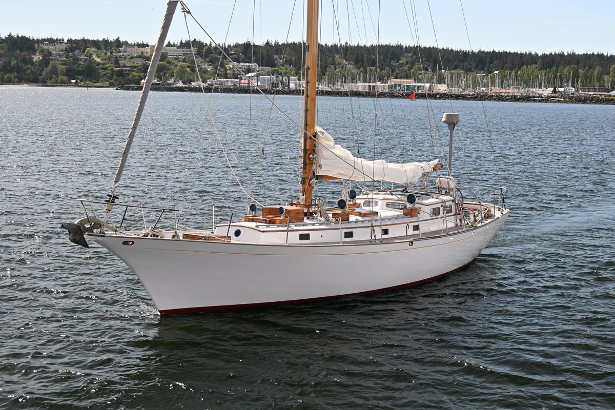 1963 Rhodes 50 Cutter