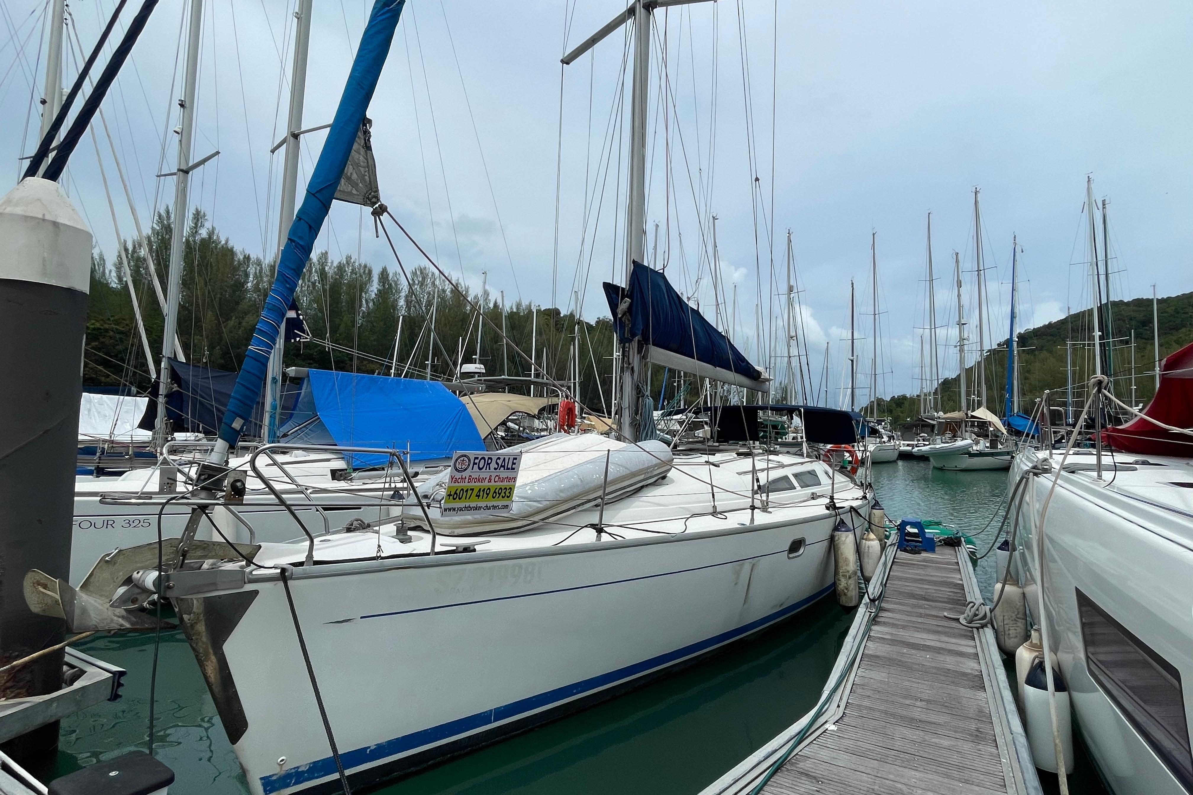 2002 Jeanneau Sun Odyssey 40