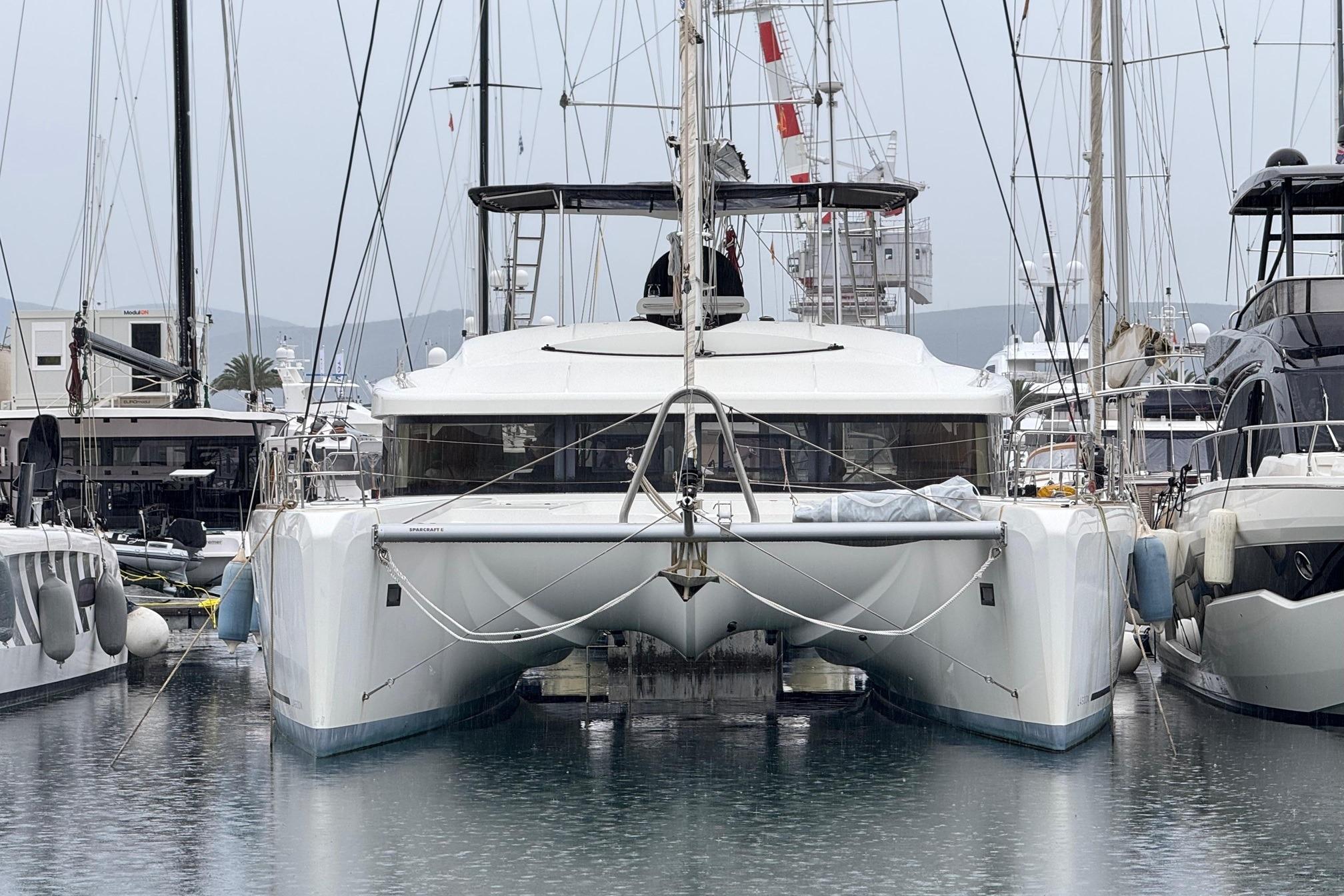 2014 Lagoon 52 F Boats