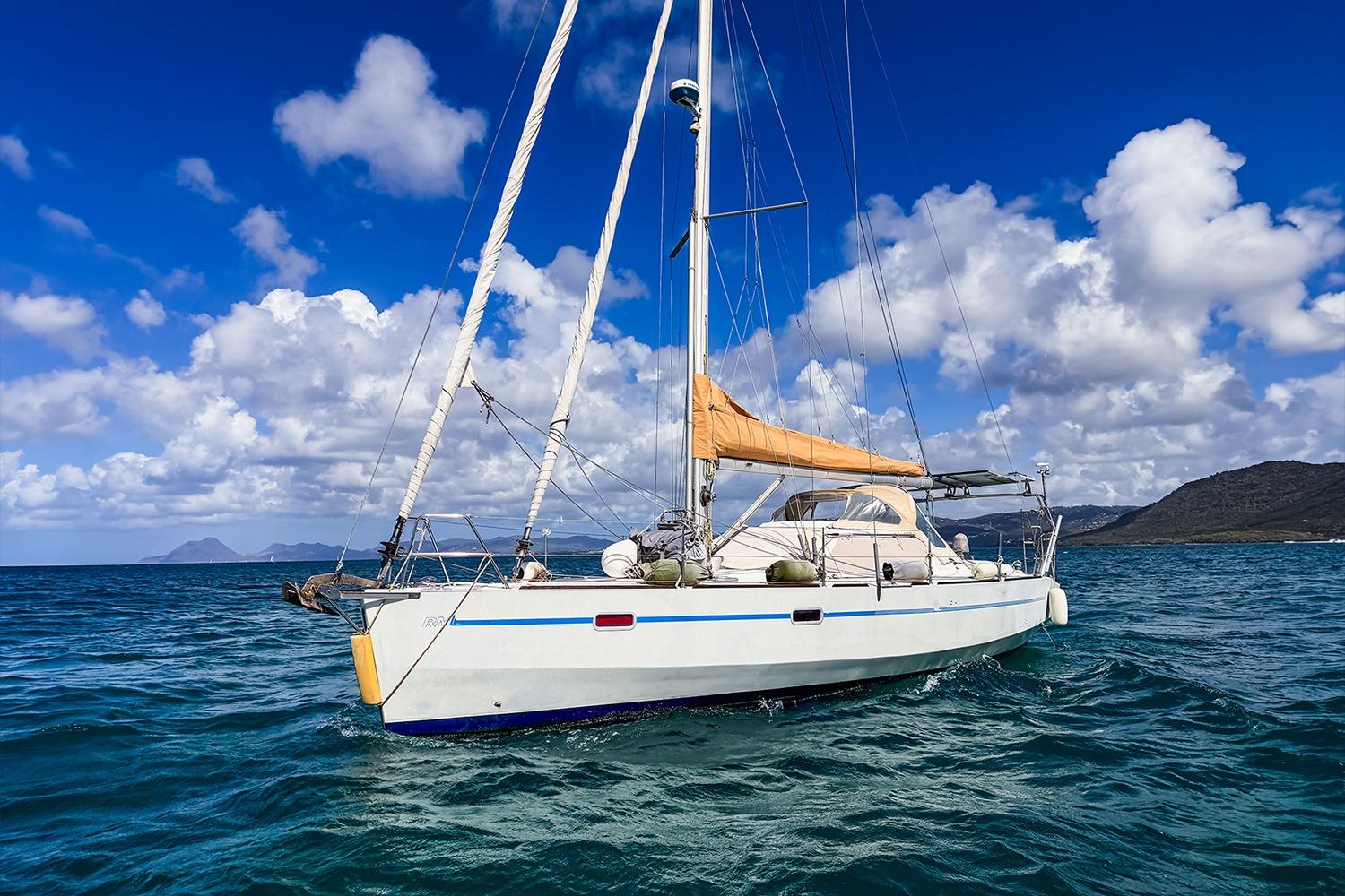 2006 RM Yachts 1050