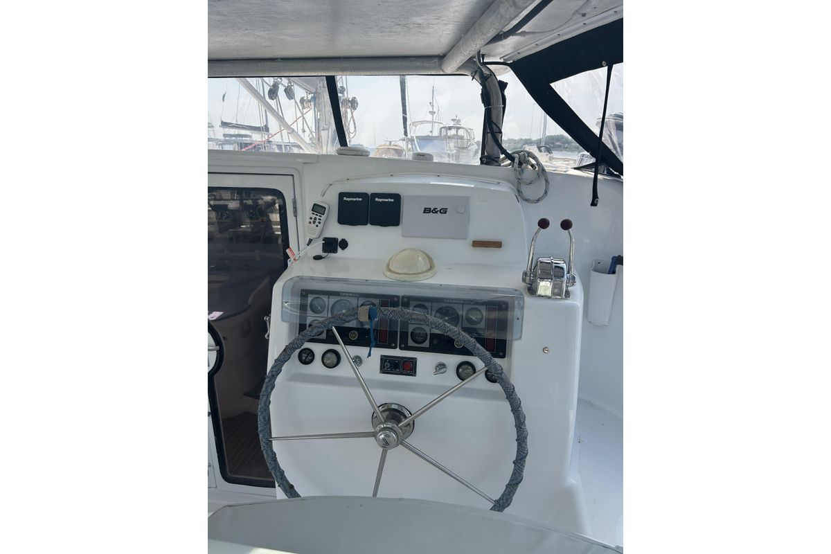 2001 Leopard 42