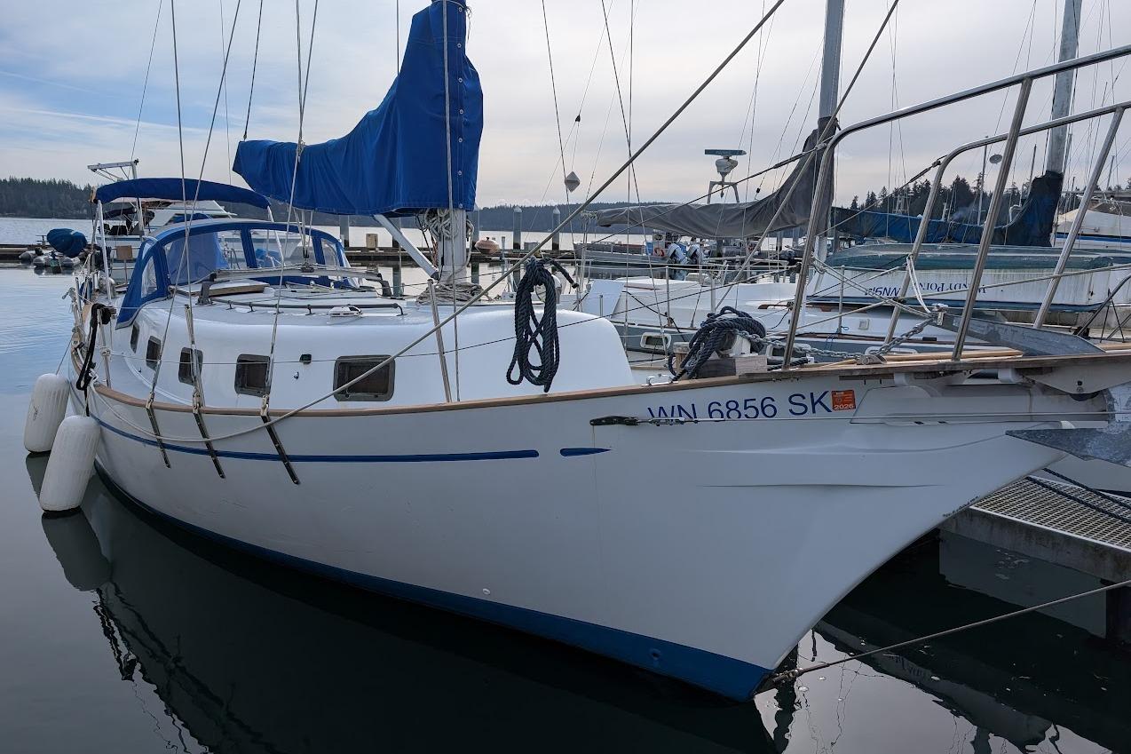 1980 Island Trader 37 for sale in Bremerton, Washington