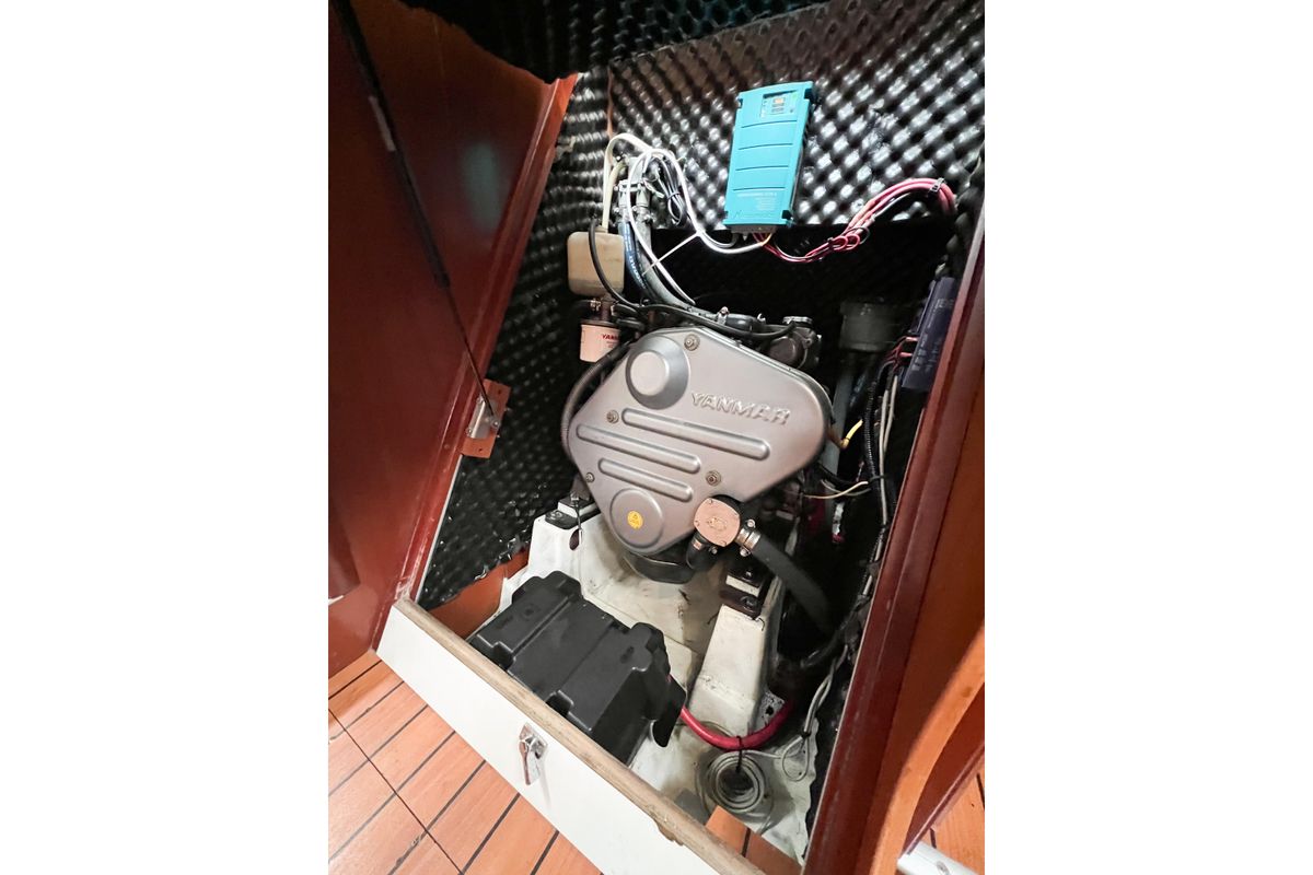 2007 Beneteau 373