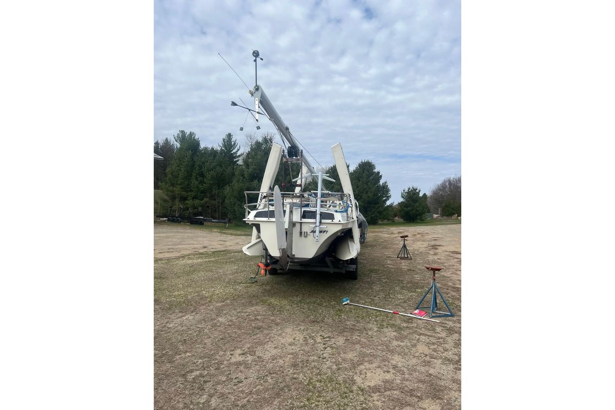1993 Corsair F-27 for sale in Minneapolis, Minnesota 27 ft