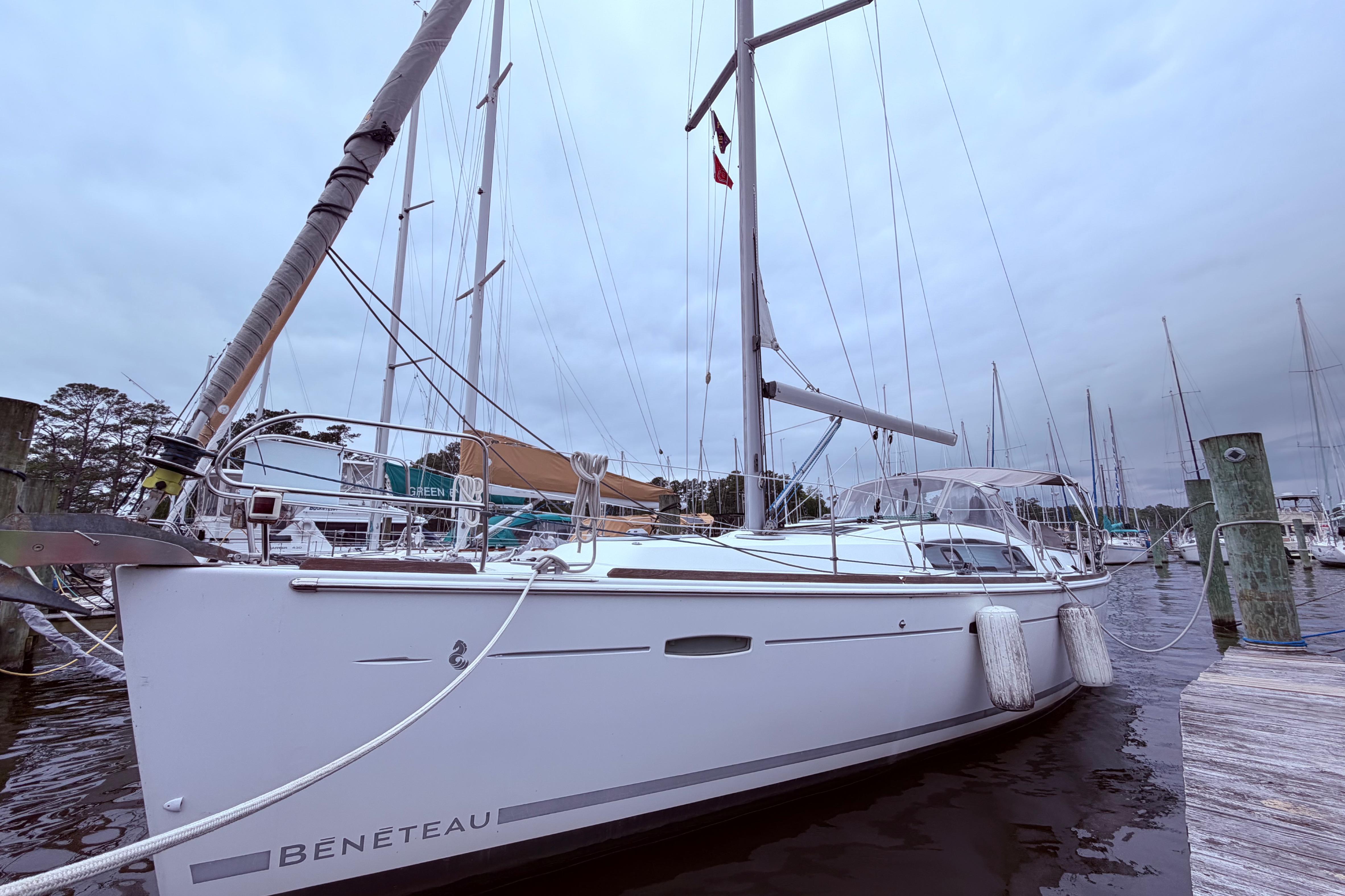 2010 Beneteau Oceanis 40 Boats