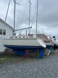 1988 Pearson 28 Sloop