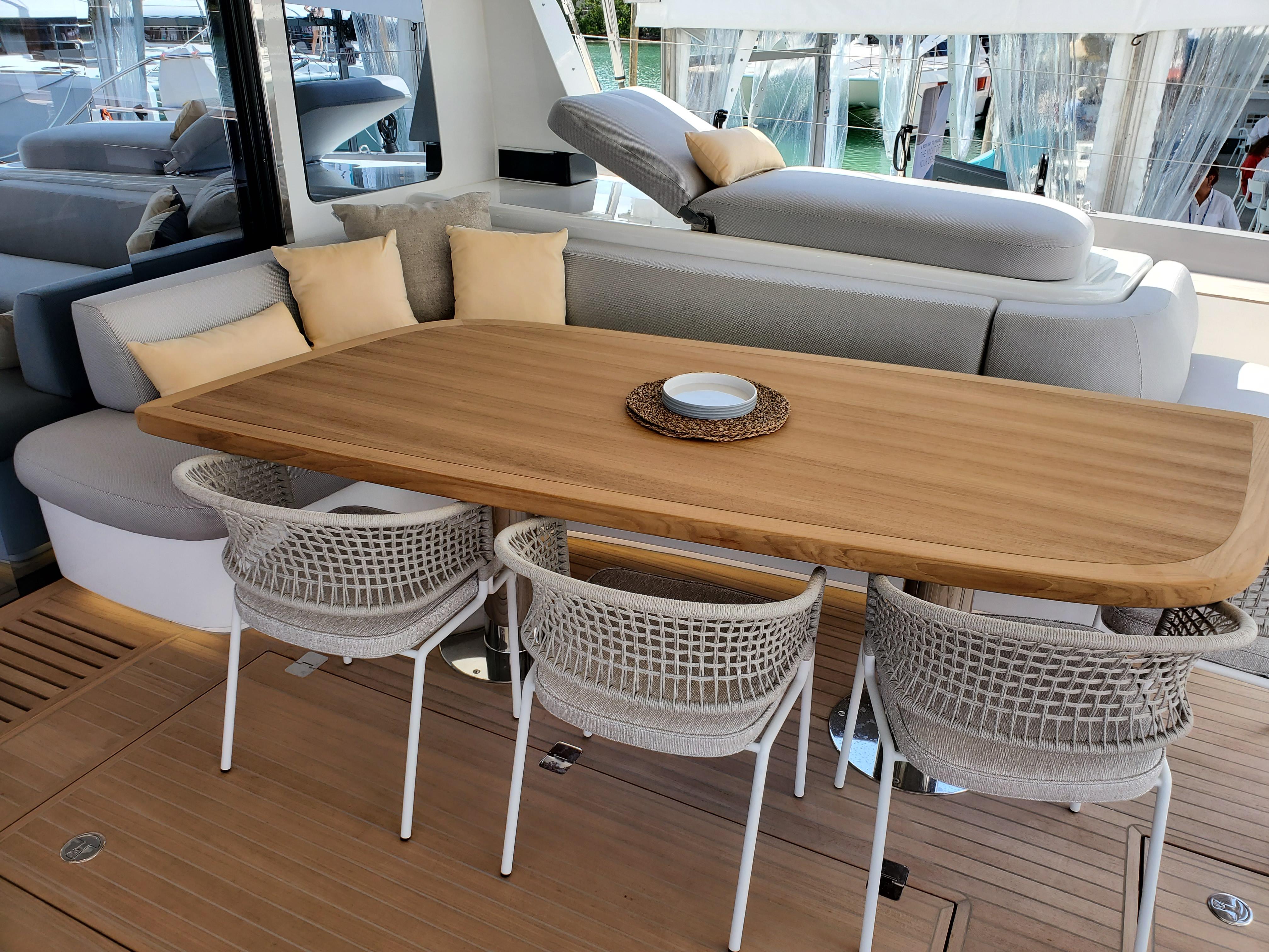 2020 Lagoon Seventy 7
