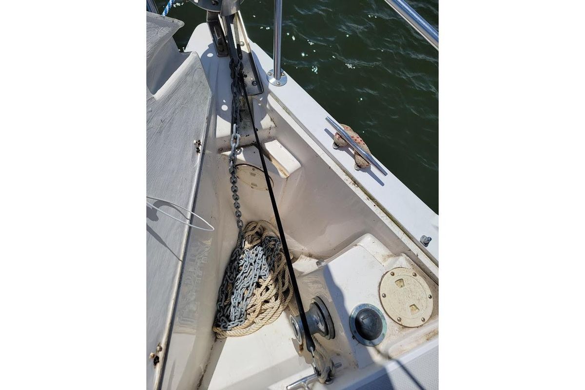 2006 Catalina 310