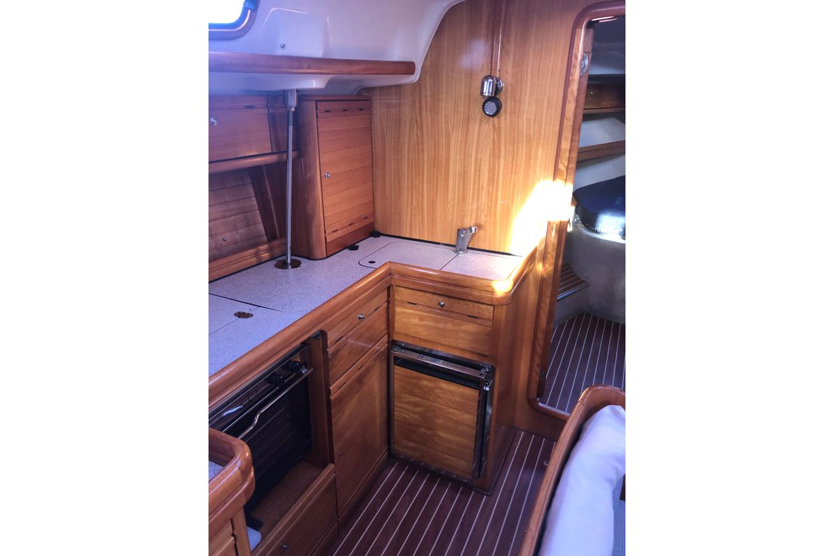 2007 Bavaria 42 Cruiser