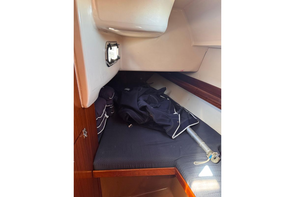 2000 Bavaria Cruiser 34