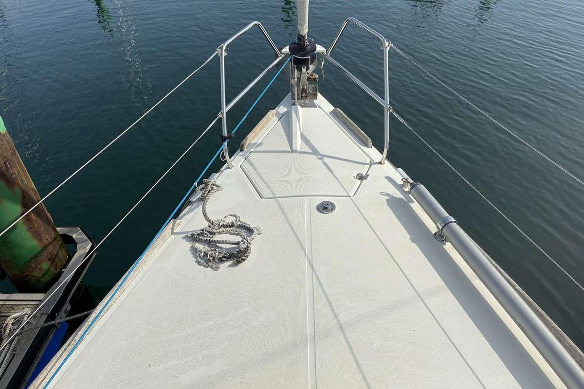 2011 Dufour 375 Grand Large