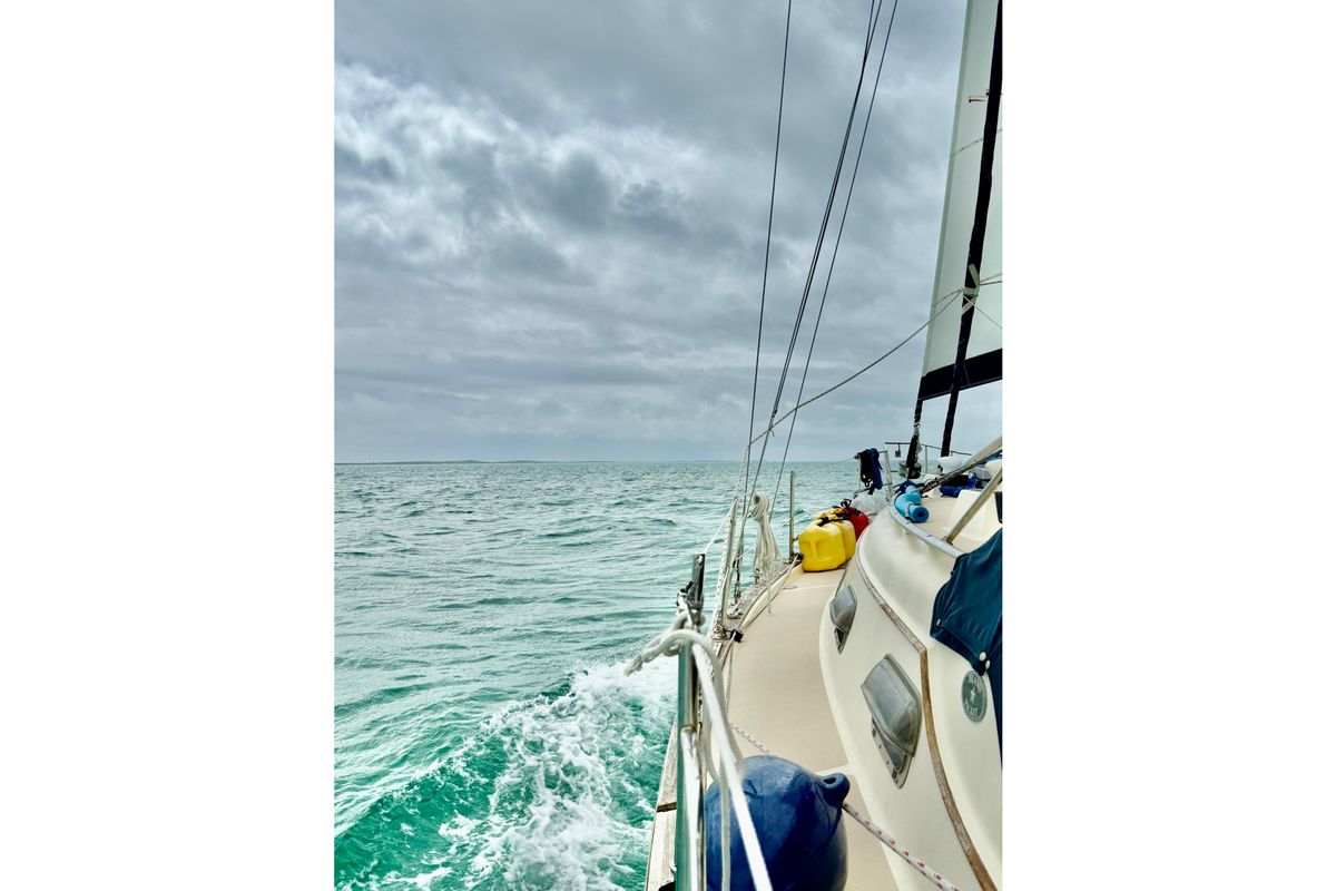 1998 Island Packet 350