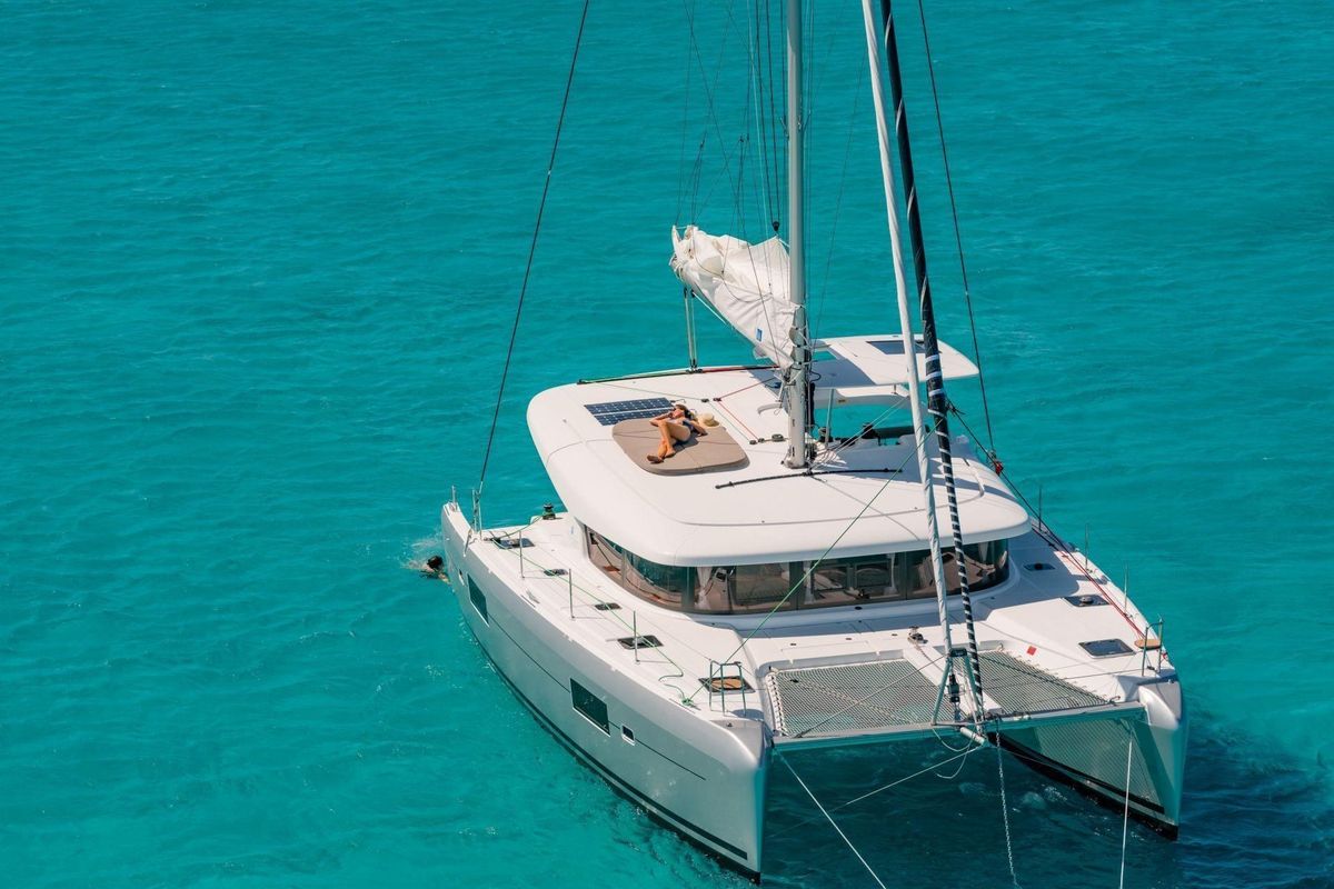 2017 Lagoon 42