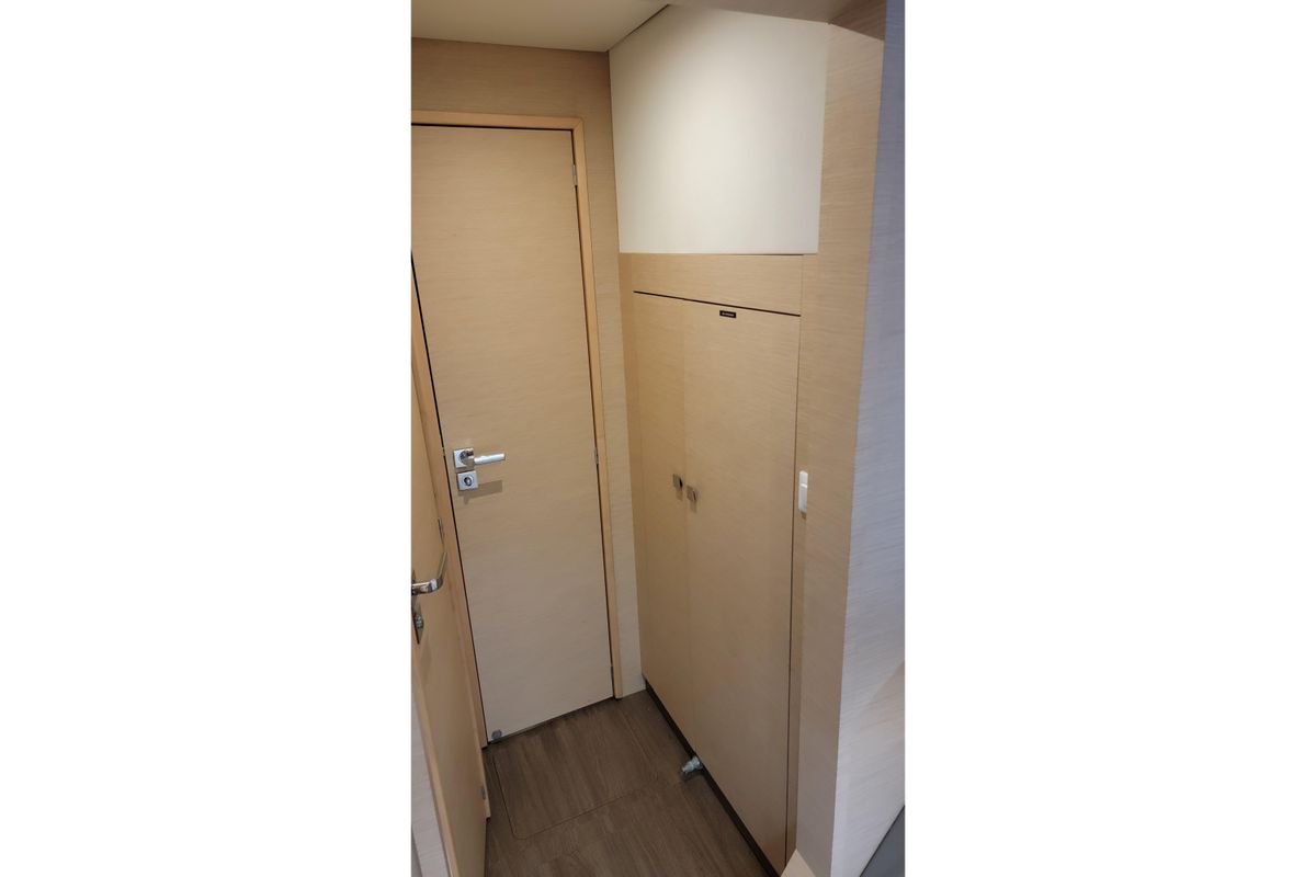 2019 Fountaine Pajot Saona 47