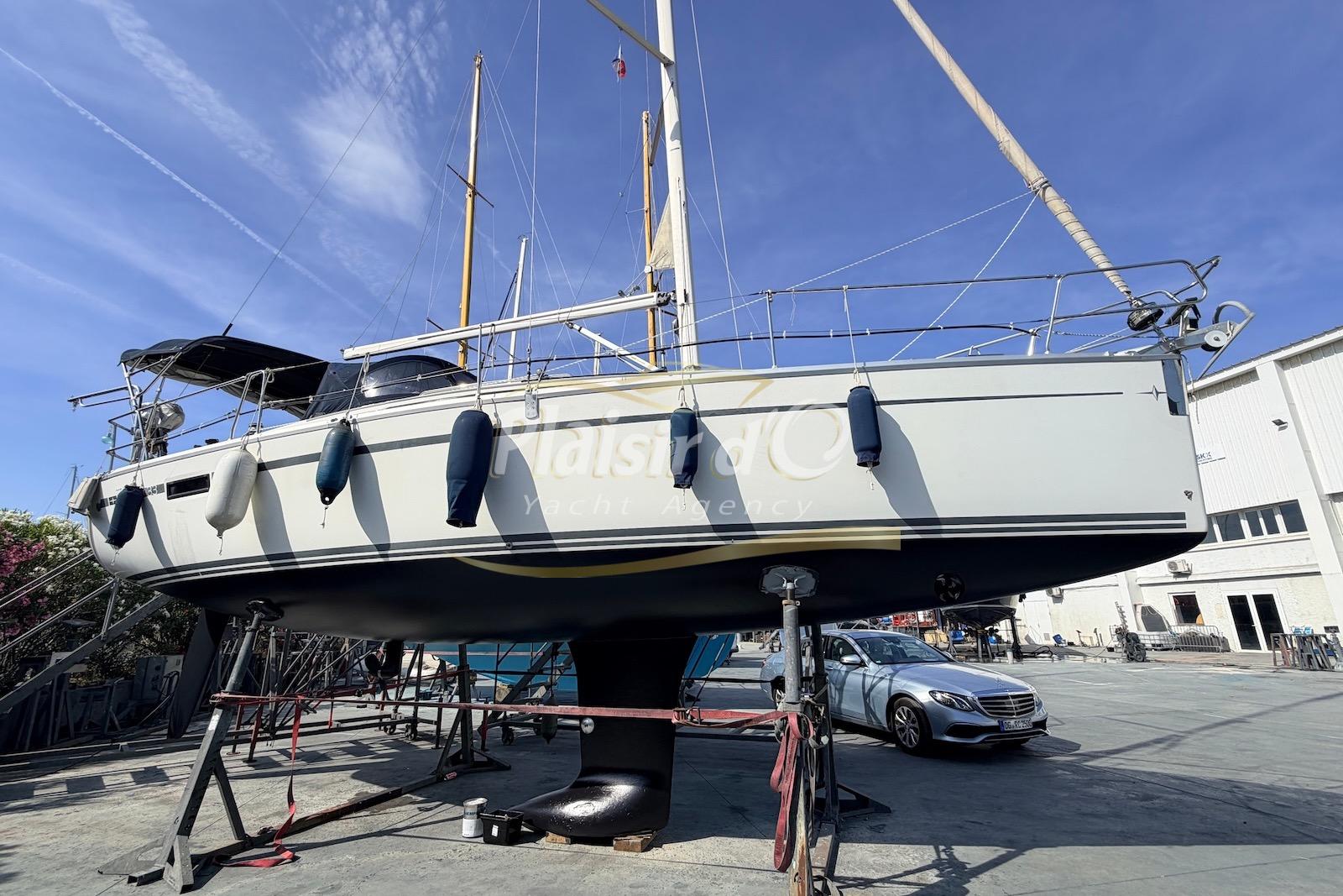 2014 Bavaria Cruiser 33 for sale in Cogolin, Var, France
