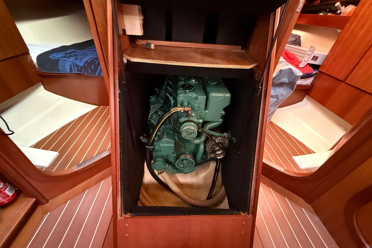 2009 Dufour 425 Grand Large
