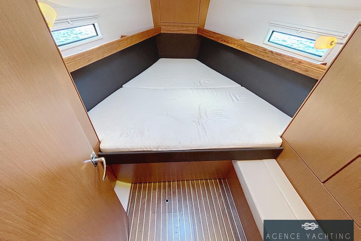 2014 Bavaria Cruiser 37