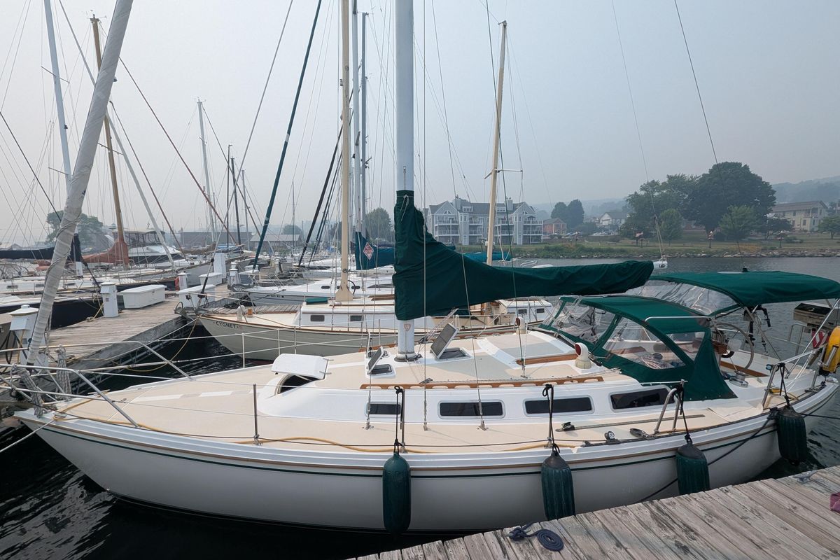 1985 Catalina 36