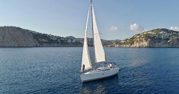 2006 Beneteau 323 Boats