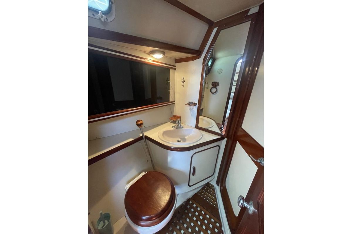 1986 Gulfstar Hirsch 45