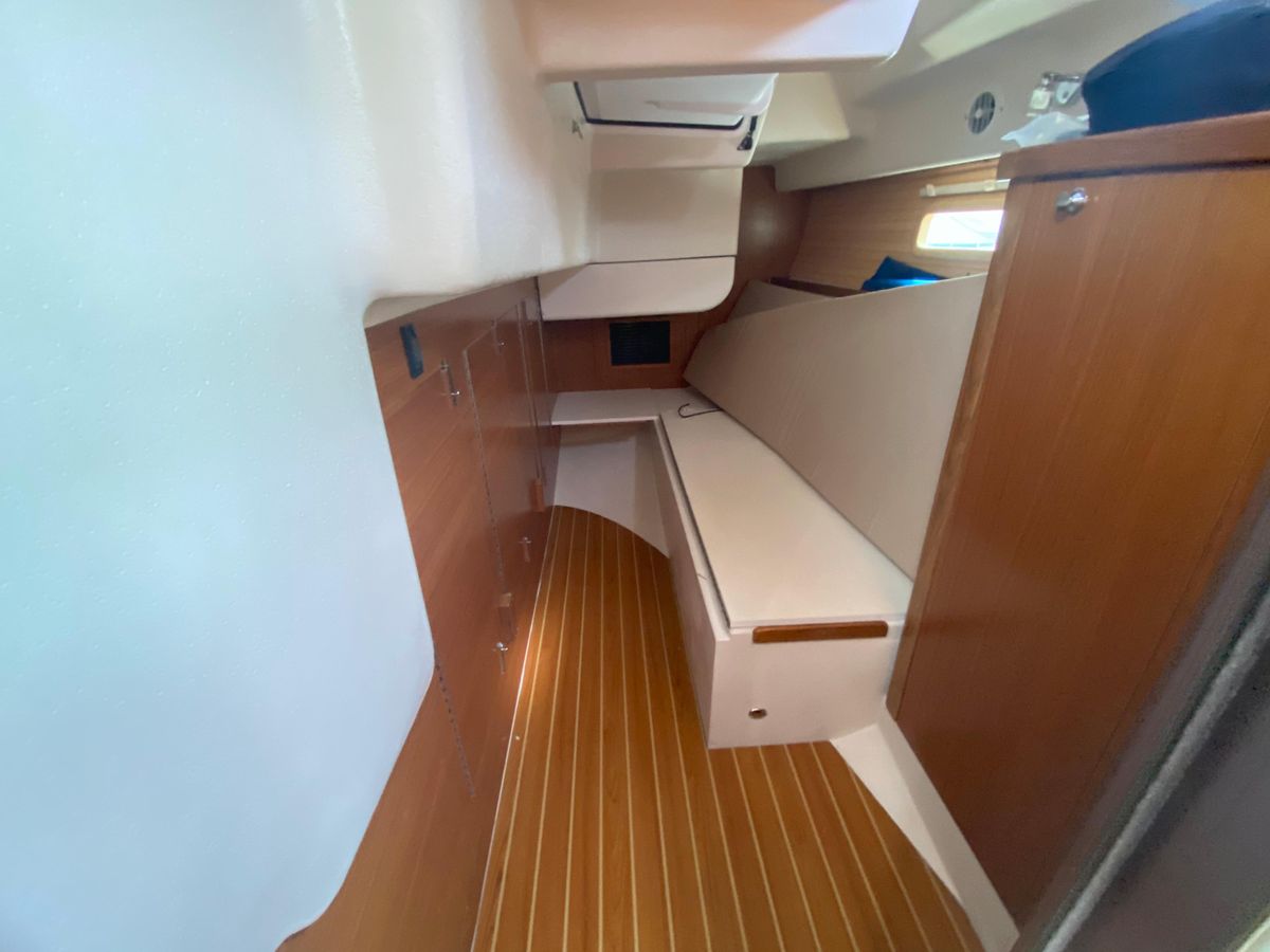 2025 Catalina 426