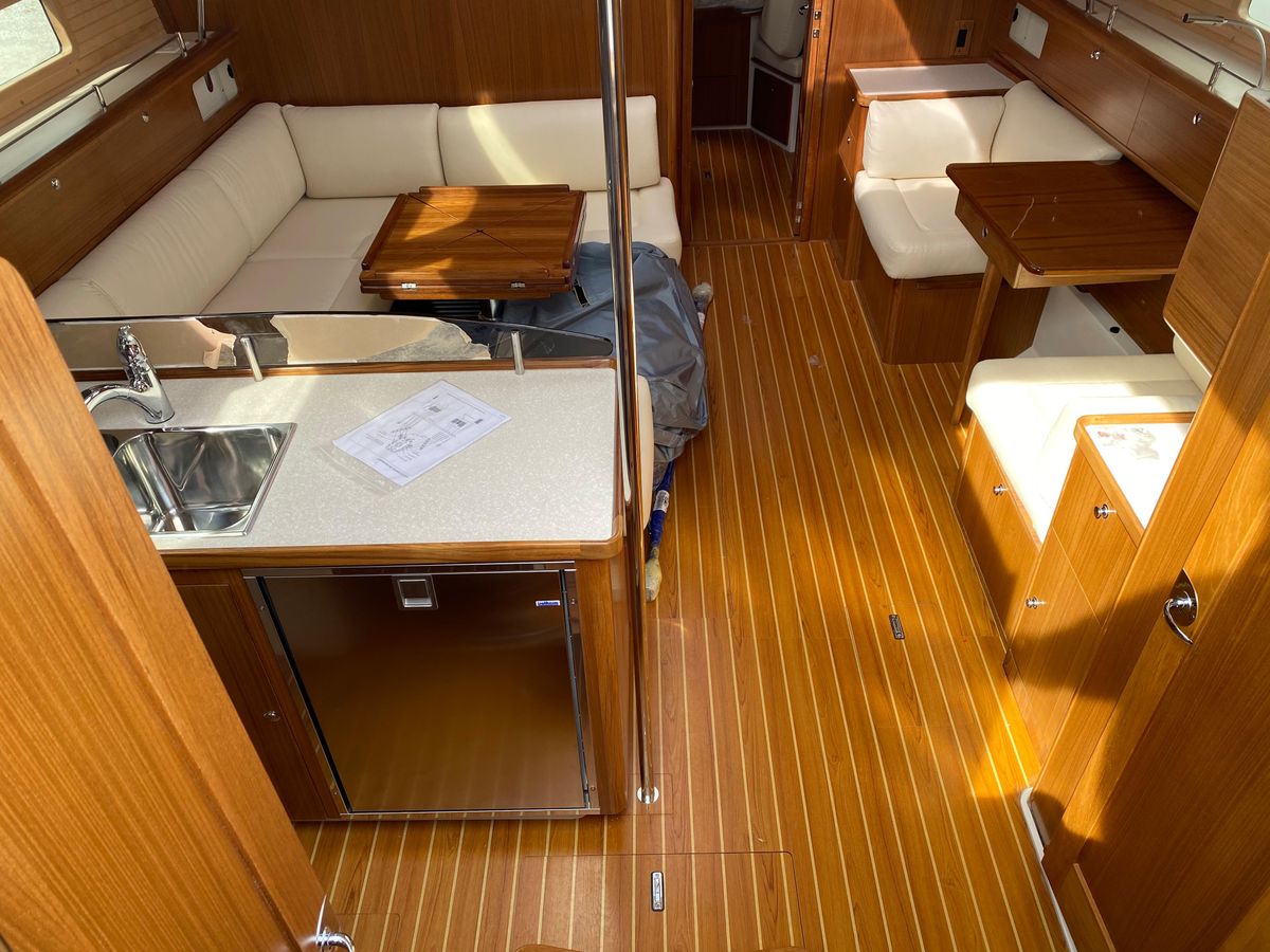 2025 Catalina 426