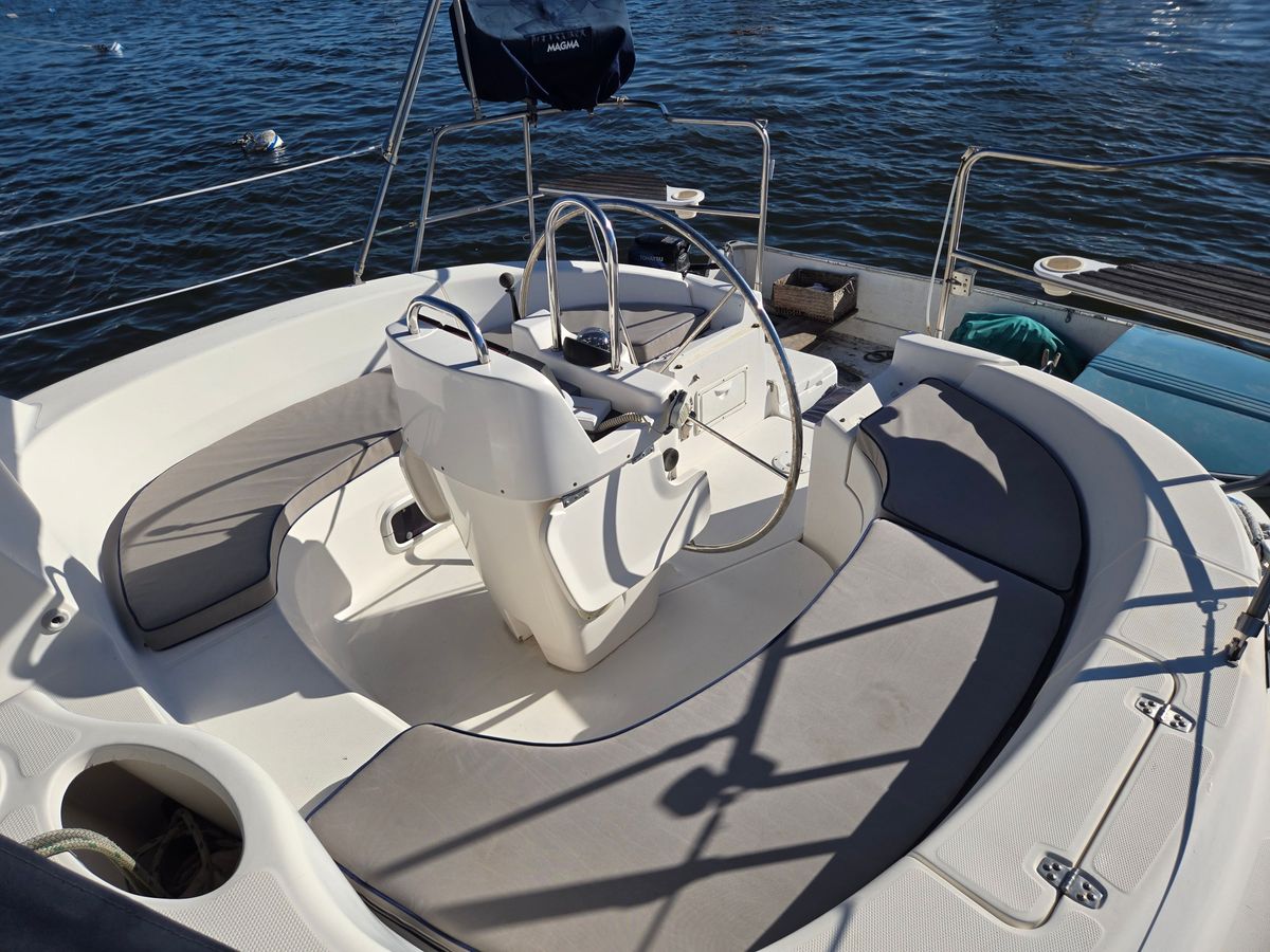 1996 Hunter 376