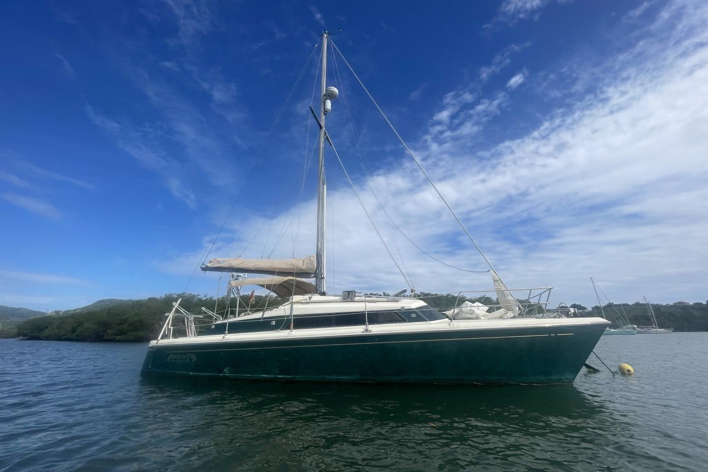 1985 Prout Snowgoose 37
