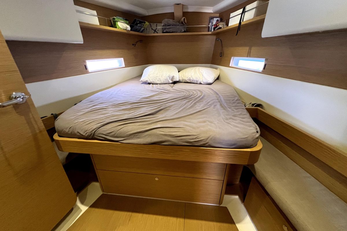 2016 Grand Soleil 43