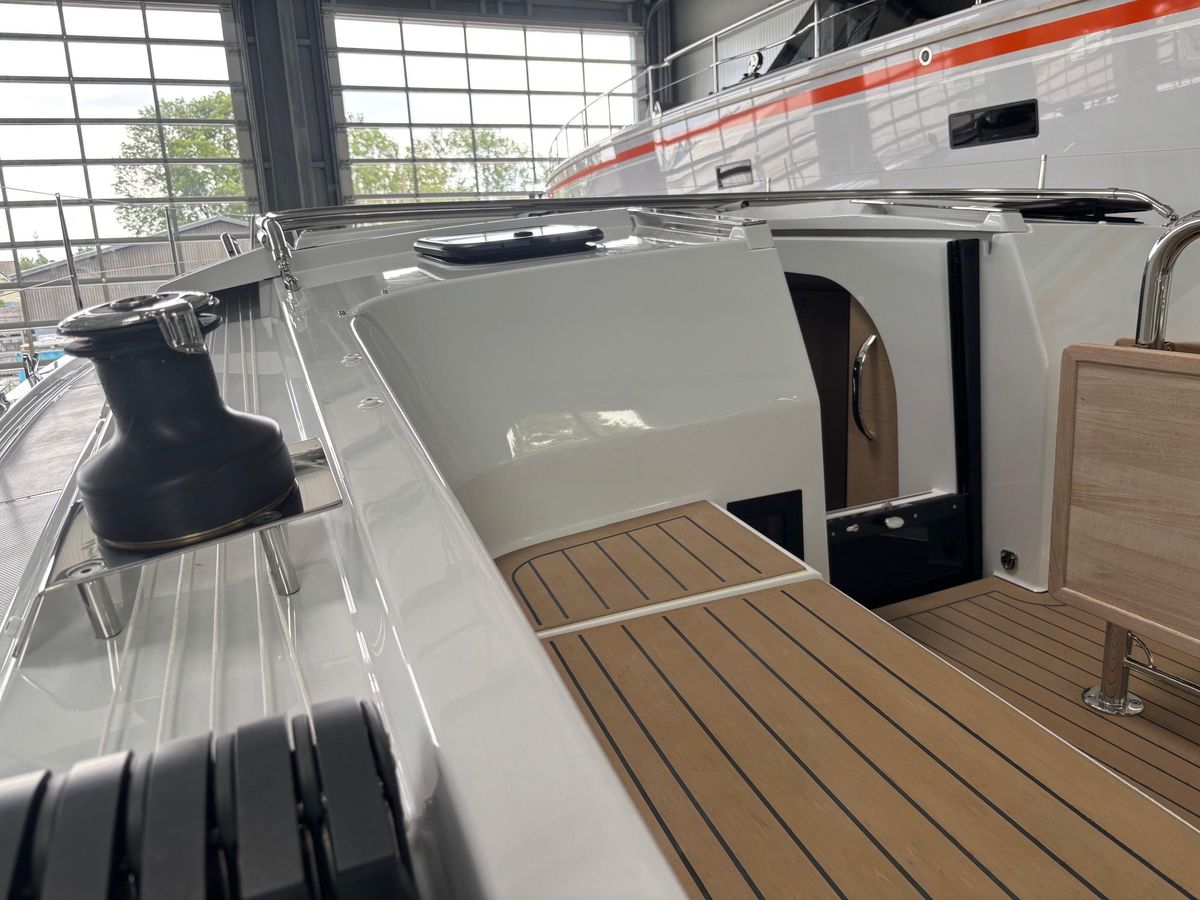 2025 Hanse 360