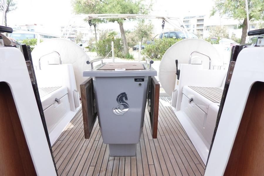 2015 Beneteau Oceanis 41 for sale in Carnon-Plage, Hérault, France 41 ft