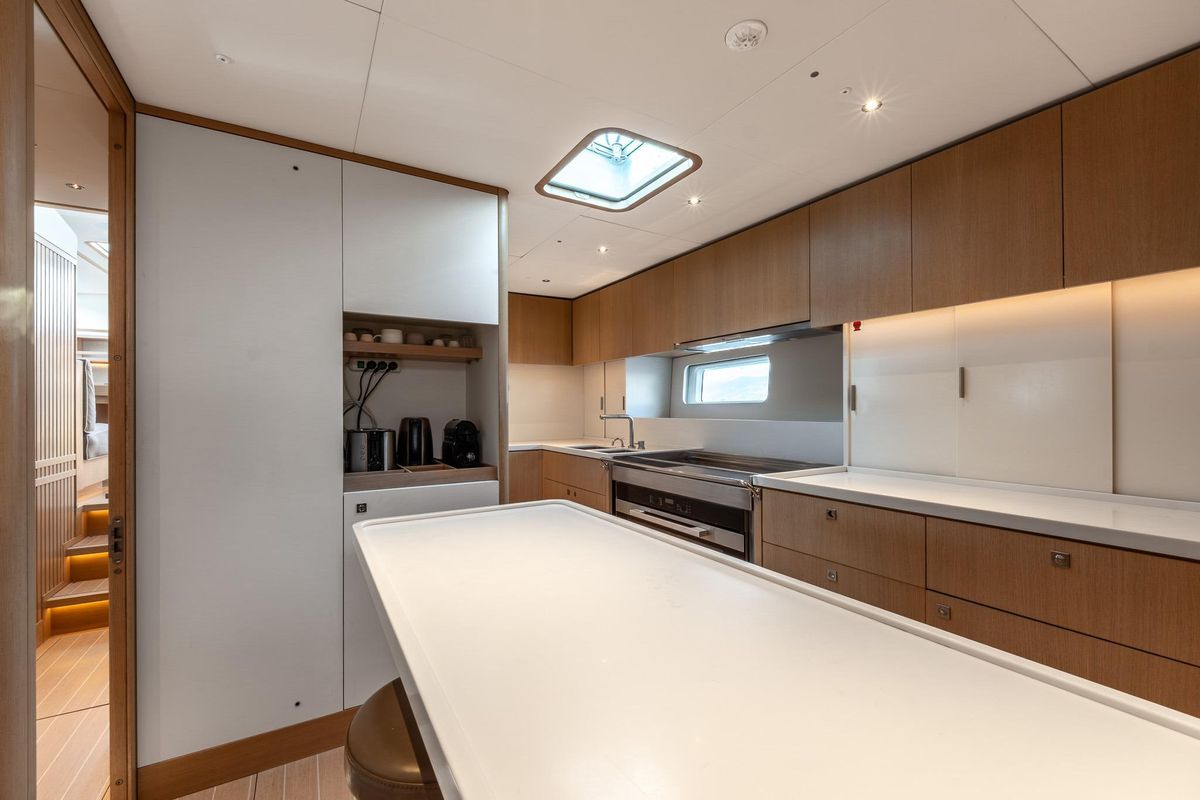 2021 Nautor Swan 98