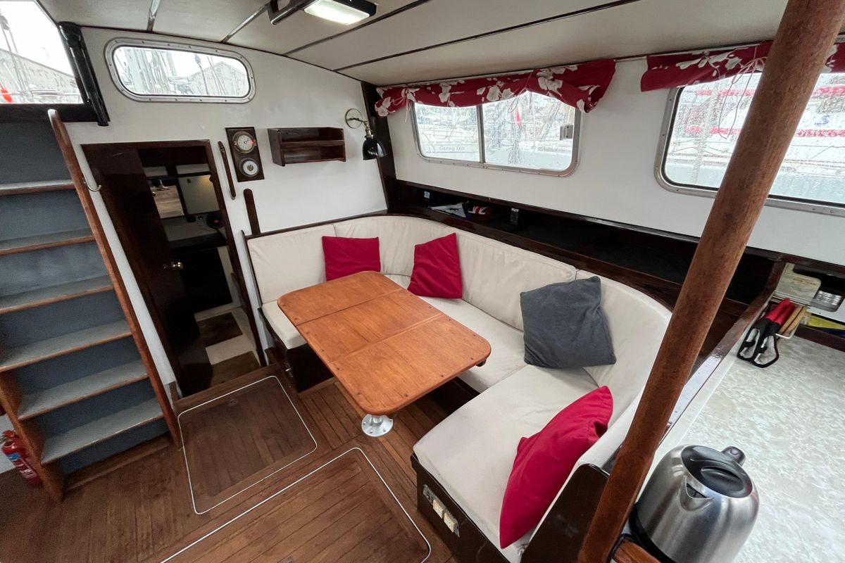 1977 Moody 42 Mk1 AC Ketch