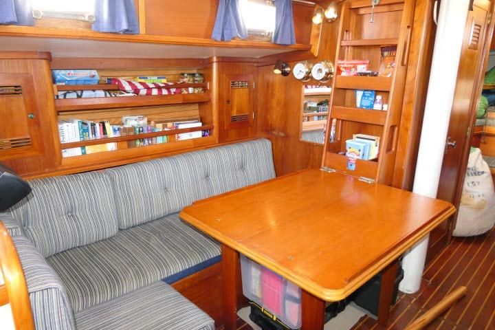 1982 Cape Dory 36
