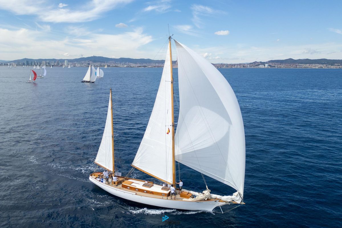 1953 Herreshoff 58