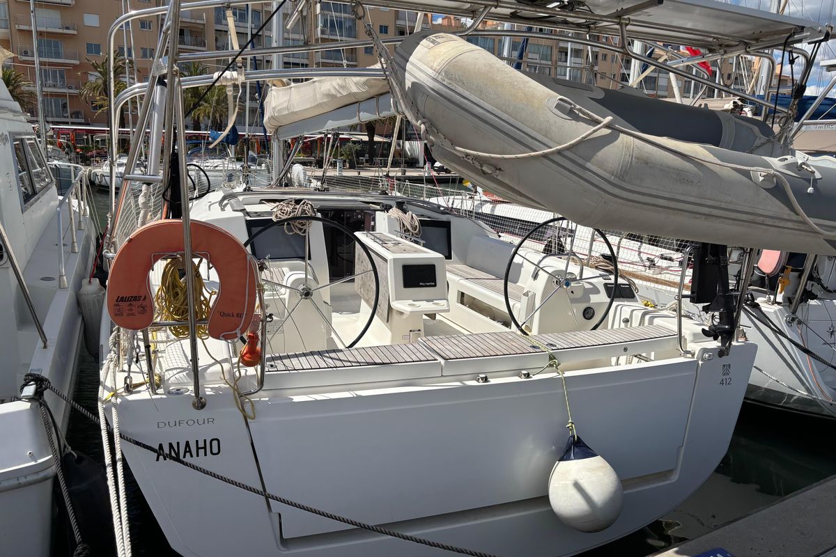 2021 Dufour 412
