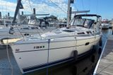 2004 Hunter 36