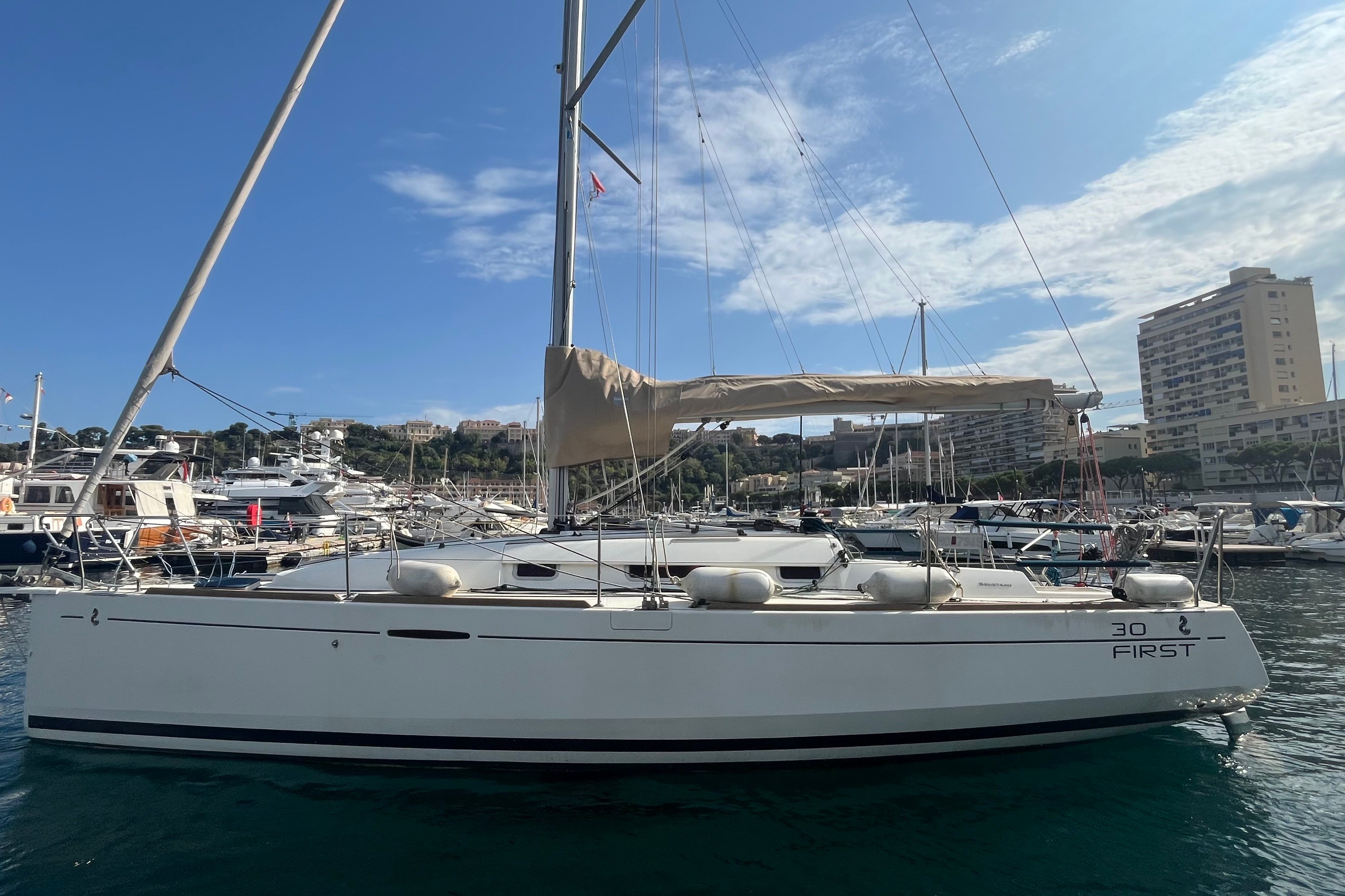 2013 Beneteau First 30 en venta en Monaco