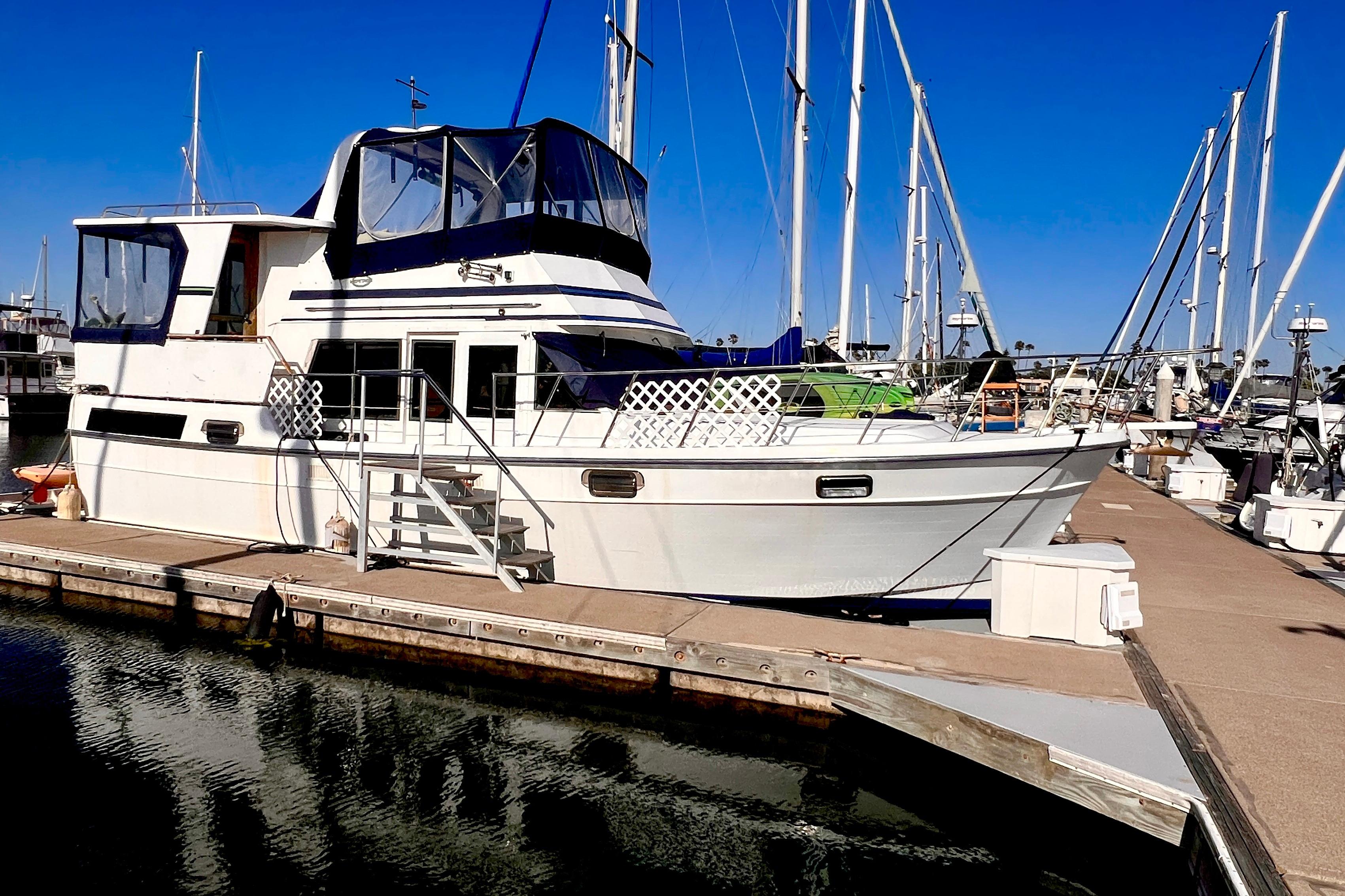 1985 Heritage East 40 Sundeck / Aft Cabin / Trawler for sale in Oxnard, California