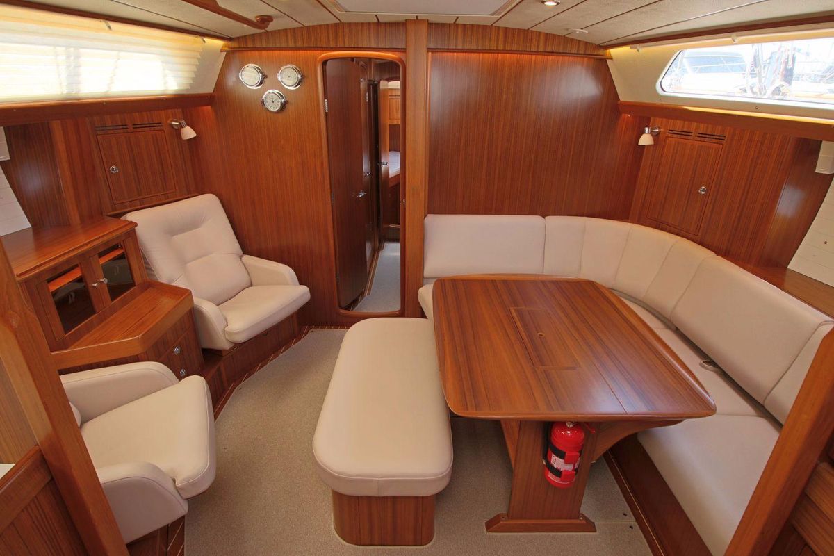 2018 Hallberg-Rassy 48 Mkii