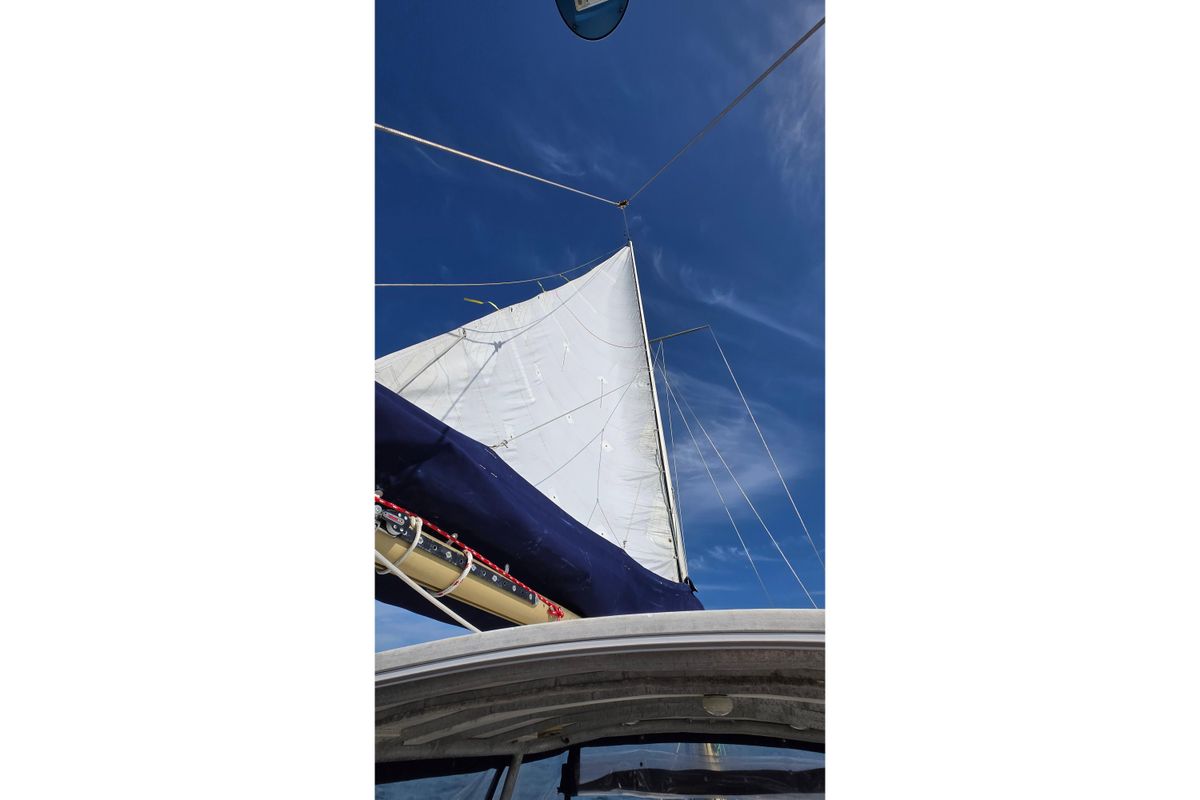 1977 Camper & Nicholsons 42 Ketch