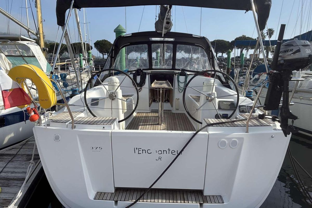 2011 Dufour 375 Grand Large
